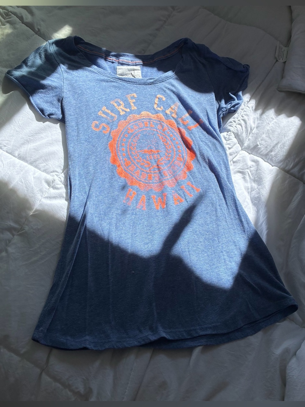 H&M Surf Cali Hawaii soft comfy long t-shirt